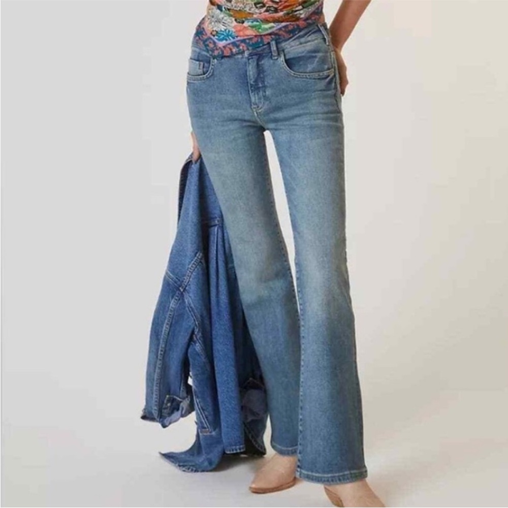 Pilcro anthropology Bootcut Flare Jeans women’s size 26 mid rise western boho